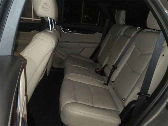 Used 2018 Cadillac XT5 Luxury w/ Driver Awareness Package image 23