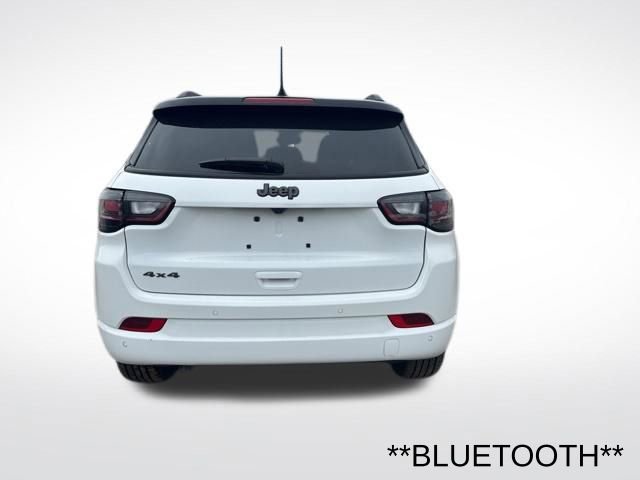 Used 2024 Jeep Compass Limited w/ High Altitude Package image 11