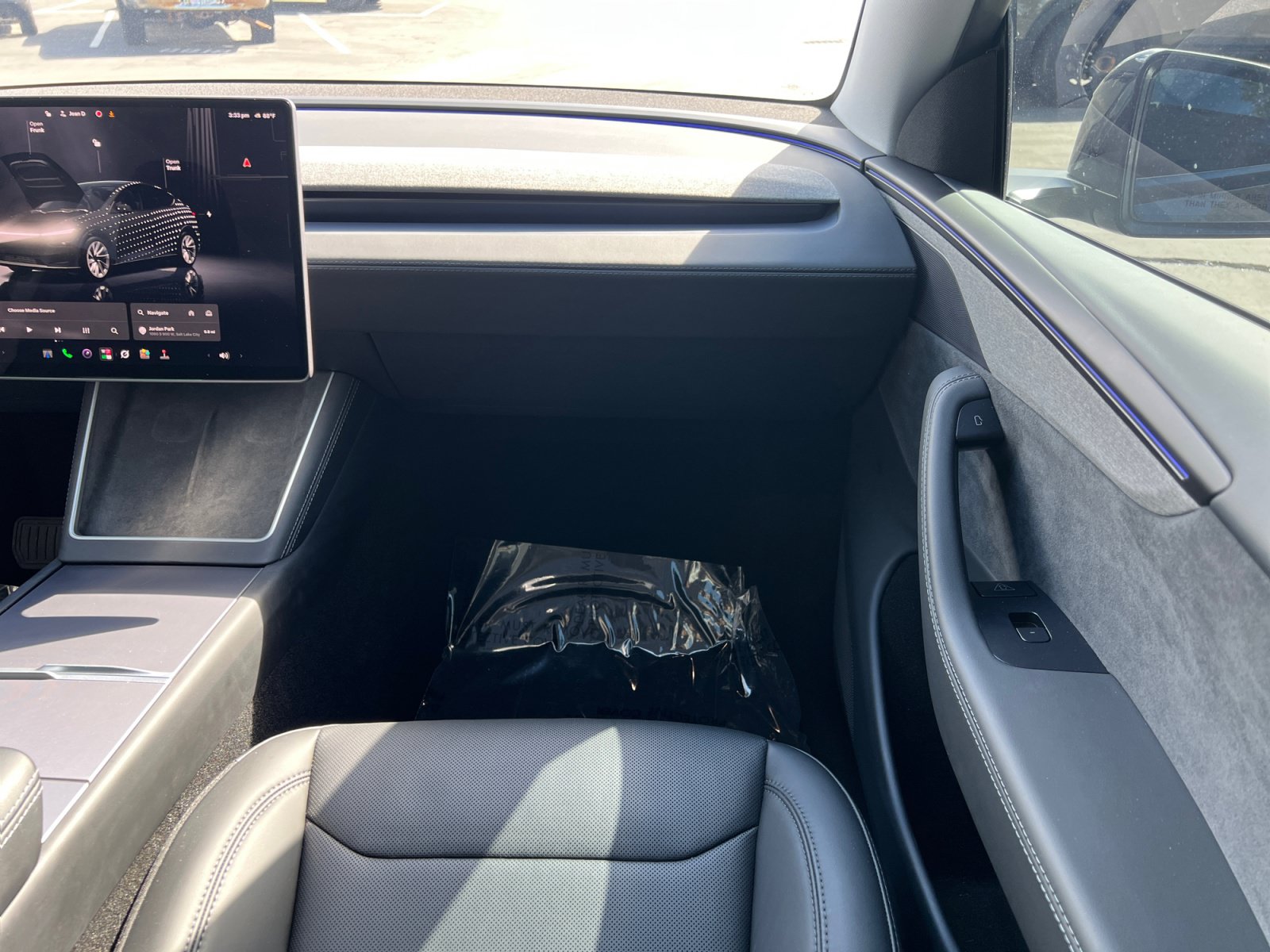 Used 2026 Tesla Model Y Long Range AWD/4WD image 16