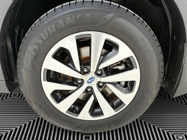 Used 2022 Subaru Outback Premium image 9