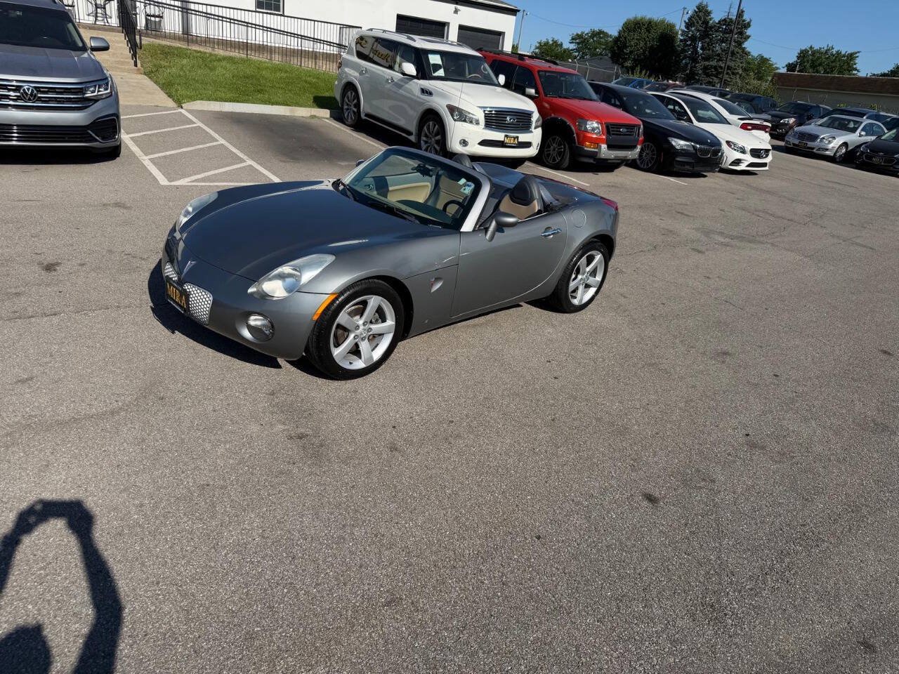 Used 2006 Pontiac Solstice Convertible w/ Premium Package RWD image 42