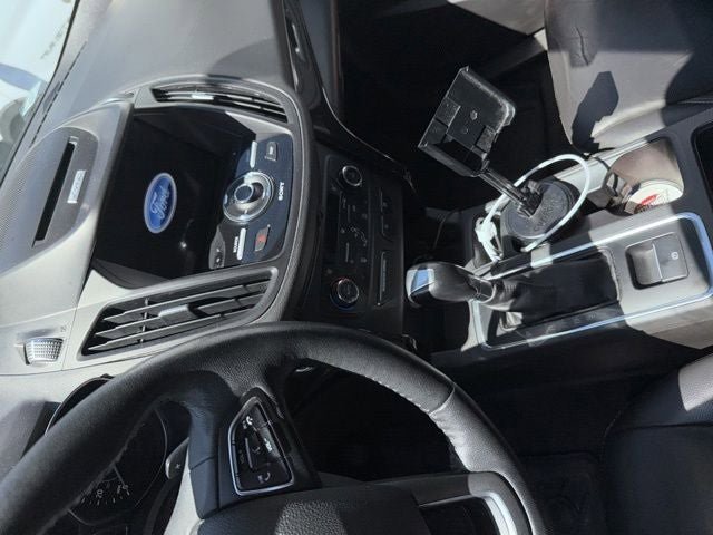 Used 2017 Ford Escape Titanium FWD image 9