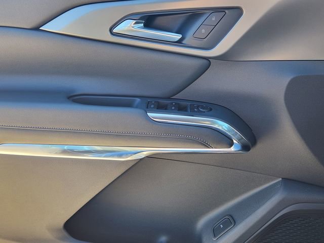 New 2026 Chevrolet Traverse LT w/ Driver Confidence Package image 17