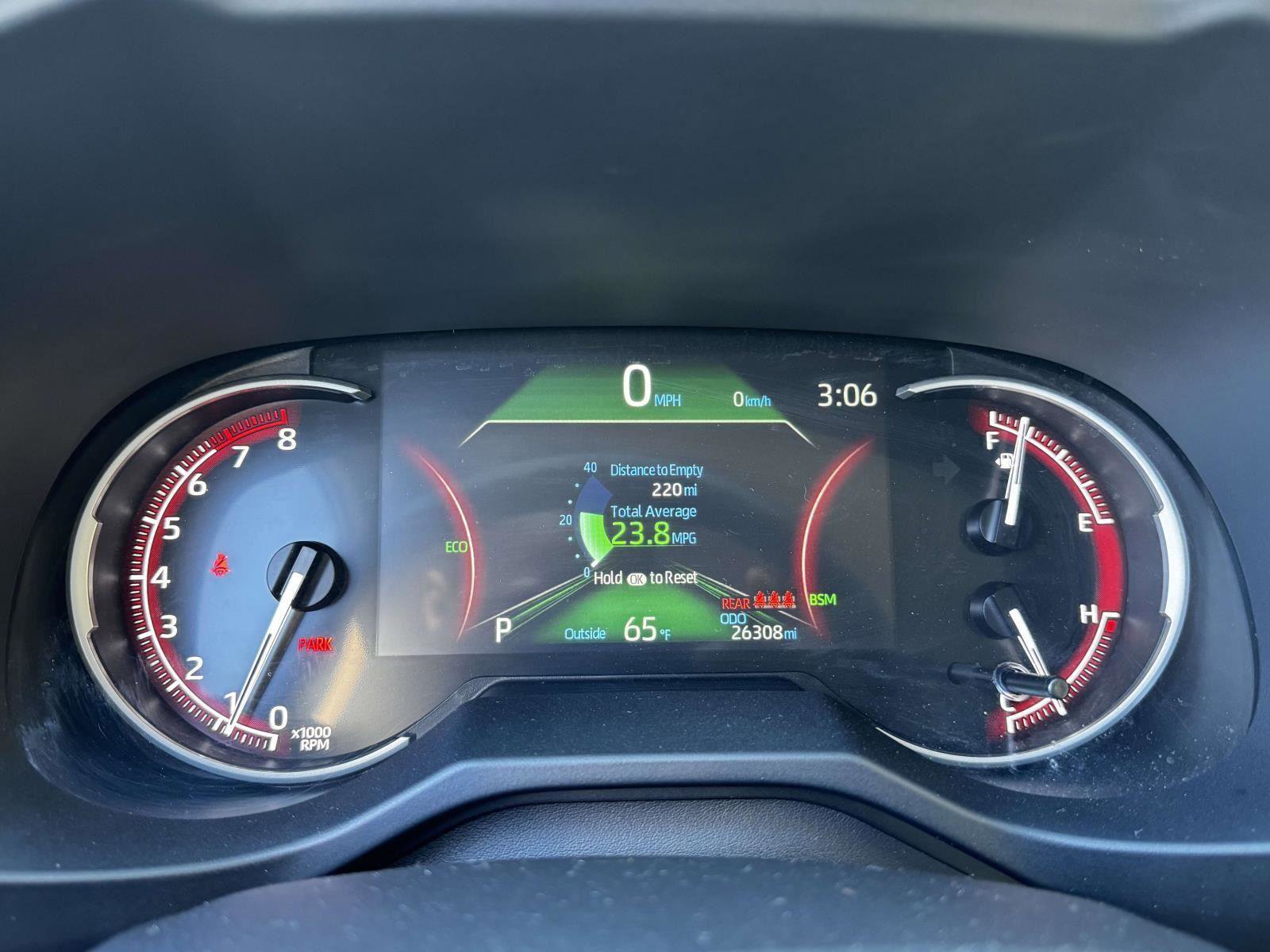 Certified 2025 Toyota RAV4 XLE AWD/4WD image 24
