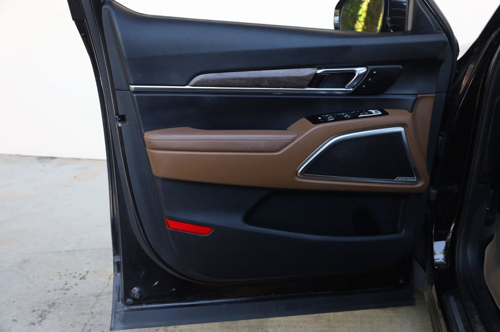 Used 2021 Kia Telluride SX w/ SX Prestige Package AWD/4WD image 12