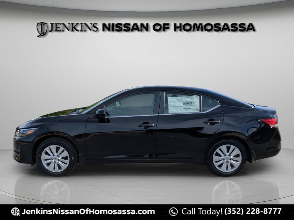 Certified 2025 Nissan Sentra S FWD image 7