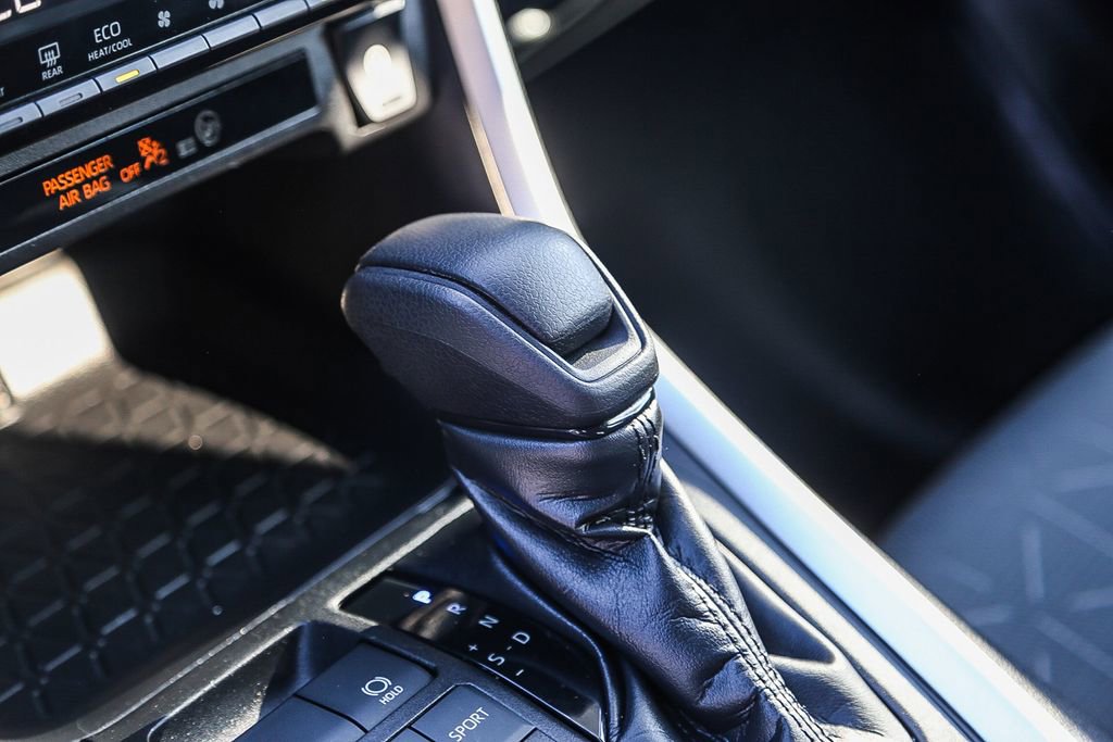 Used 2021 Toyota RAV4 XLE image 22