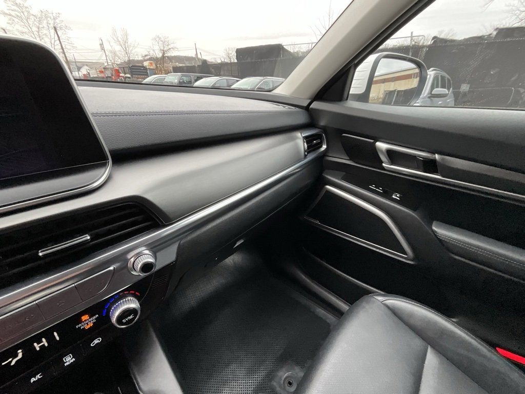 Used 2022 Kia Telluride LX image 23
