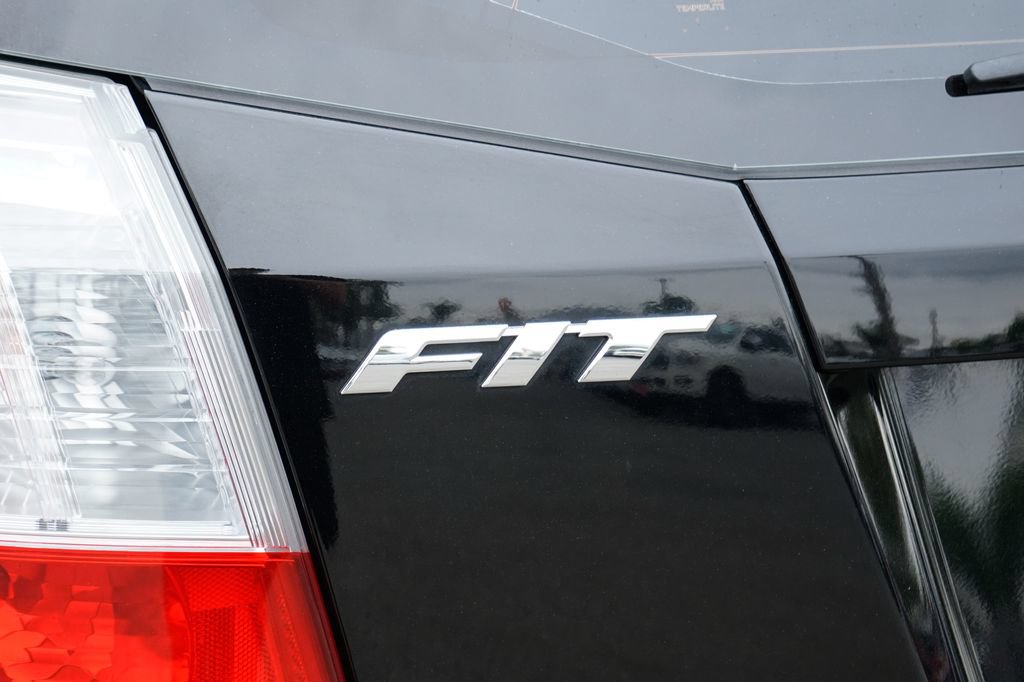 Used 2013 Honda Fit Sport image 40