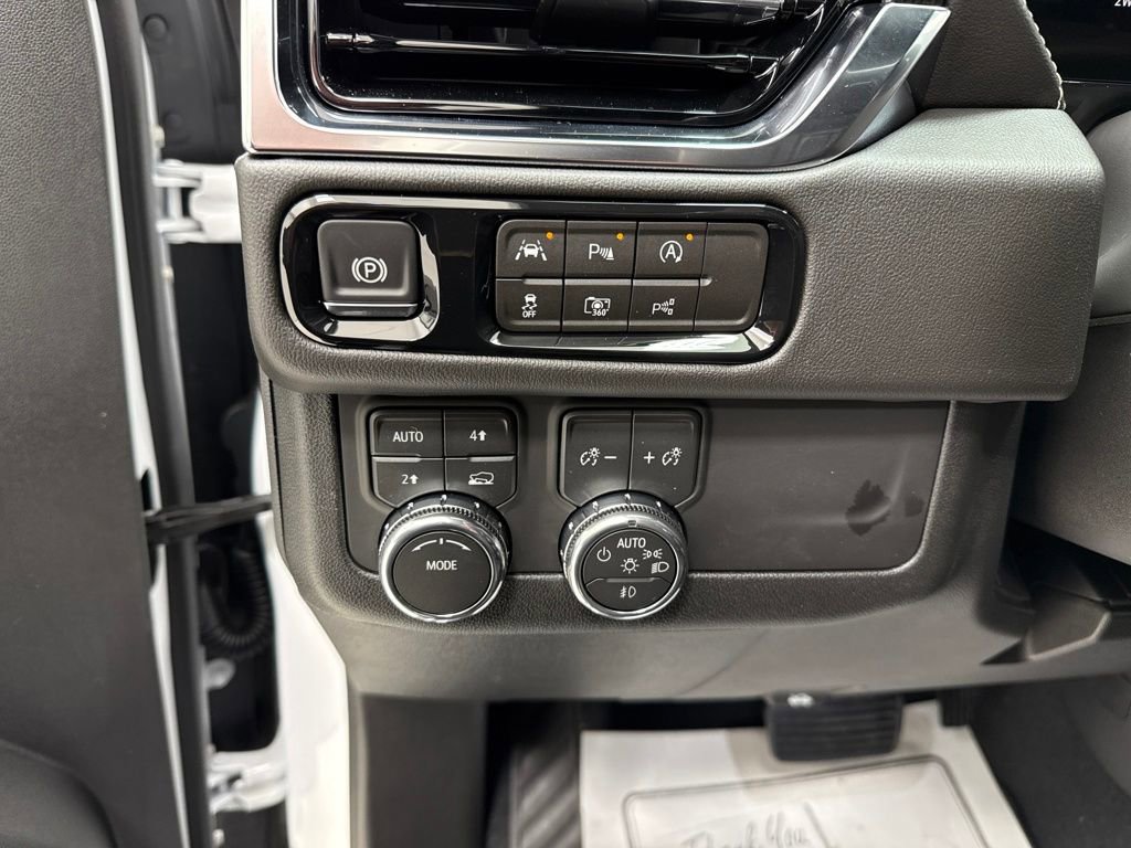 New 2026 GMC Yukon XL Elevation image 25