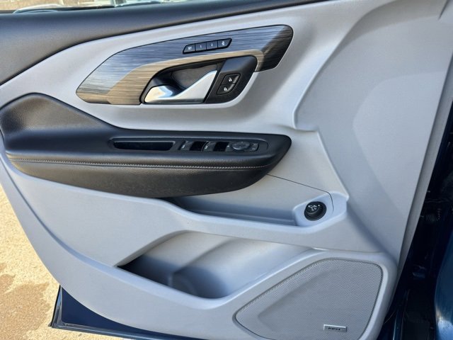 Used 2020 GMC Terrain SLT w/ Preferred Package image 22