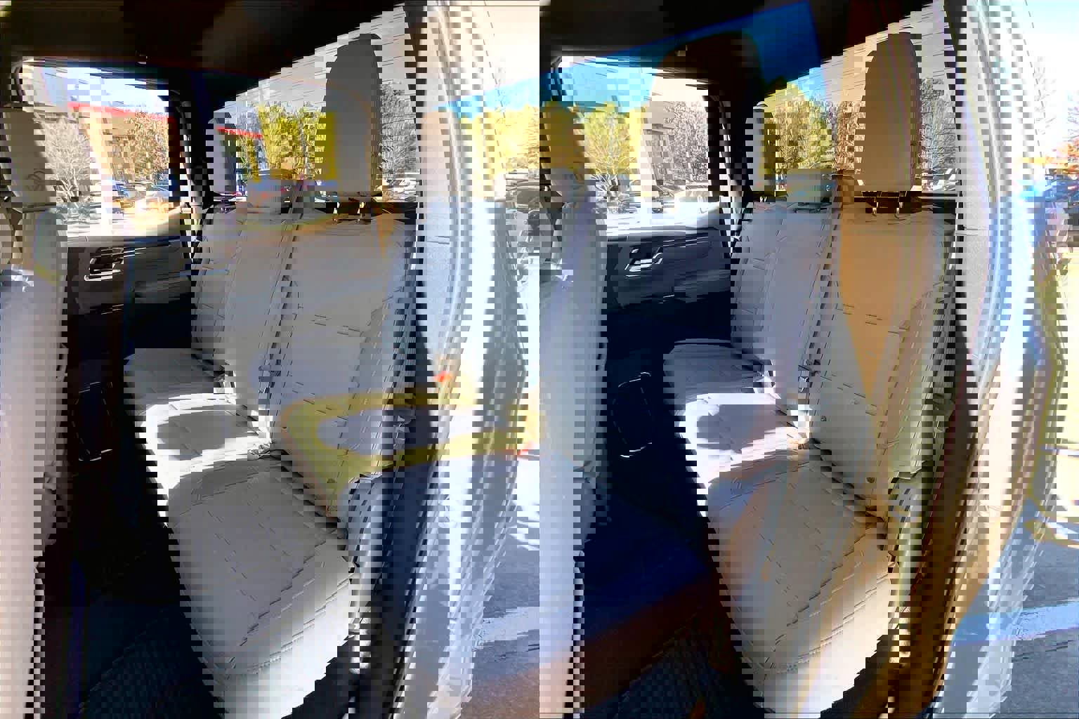 Used 2025 Chevrolet Silverado 1500 LT image 20