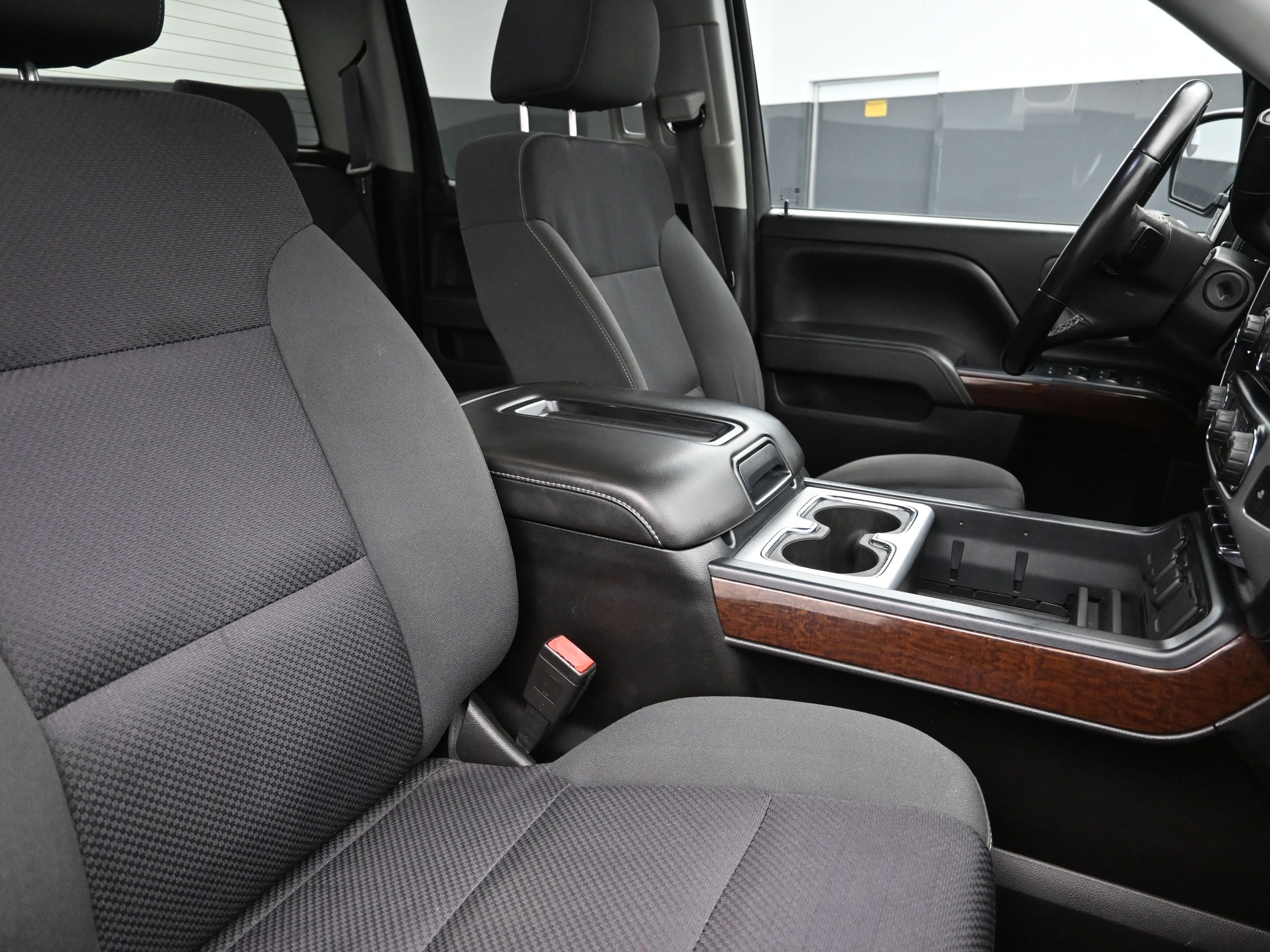 Used 2015 GMC Sierra 1500 SLE w/ SLE Value Package AWD/4WD image 28