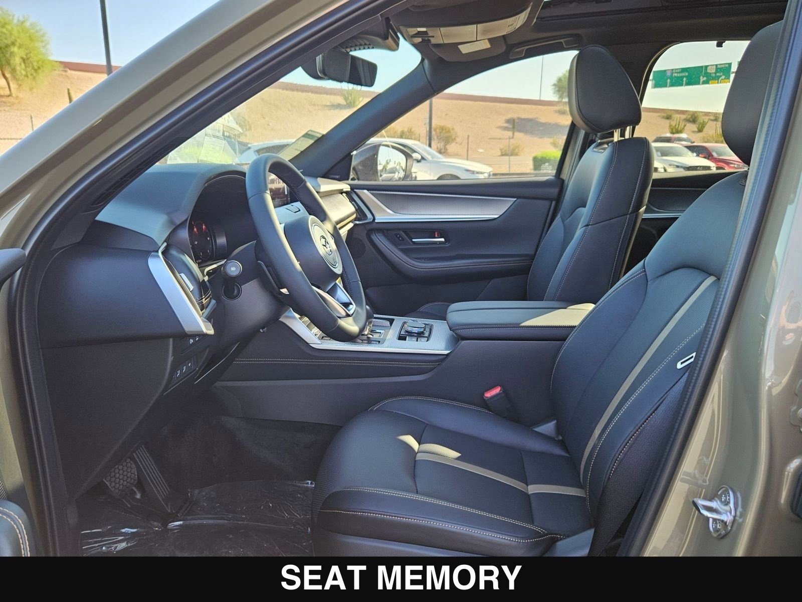 New 2025 MAZDA CX-70 Plug-In Hybrid w/ Premium Plus image 20