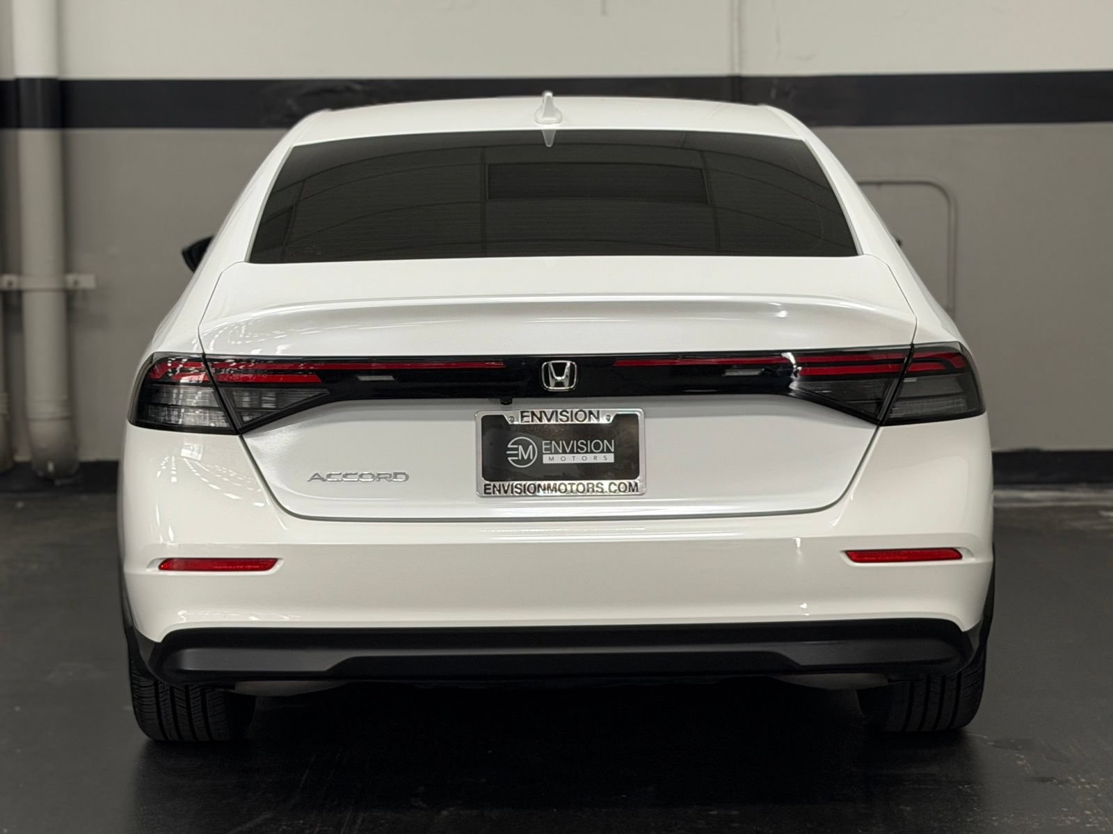 Used 2023 Honda Accord EX image 11