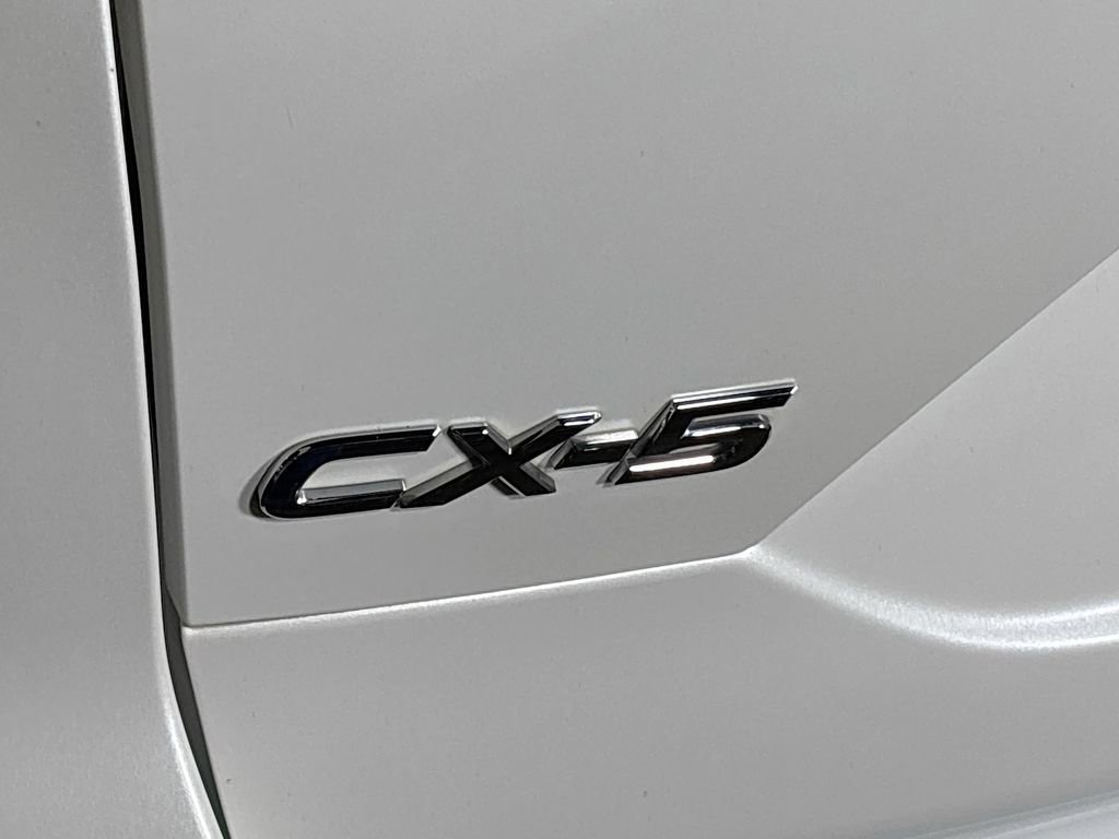 Used 2017 MAZDA CX-5 Touring image 23