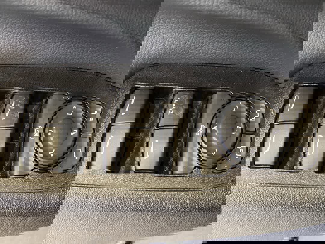 Used 2019 Chevrolet Equinox LT image 16