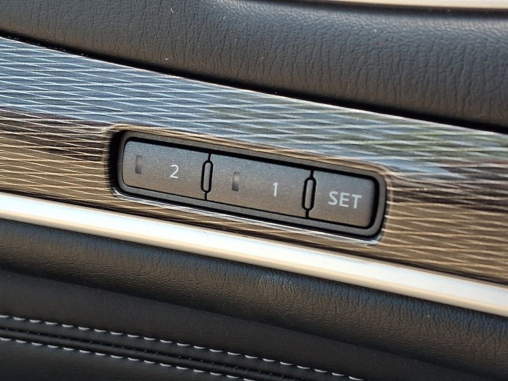 Used 2019 INFINITI QX60 Luxe w/ Essential Package AWD/4WD image 27