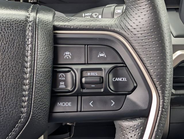Used 2025 Toyota 4Runner SR5 AWD/4WD image 20