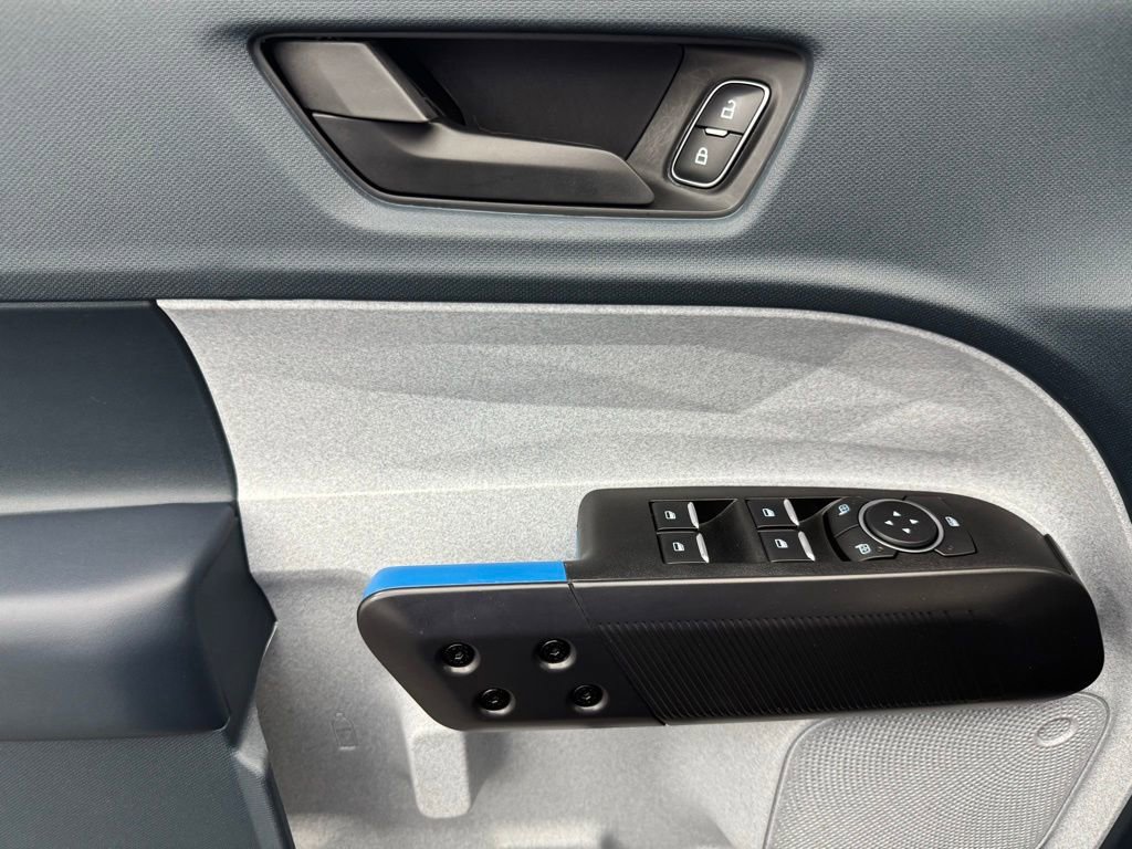 Used 2025 Ford Maverick XLT w/ XLT Luxury Package image 16