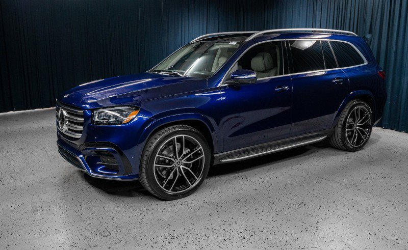 New 2026 Mercedes-Benz GLS 580 4MATIC image 1