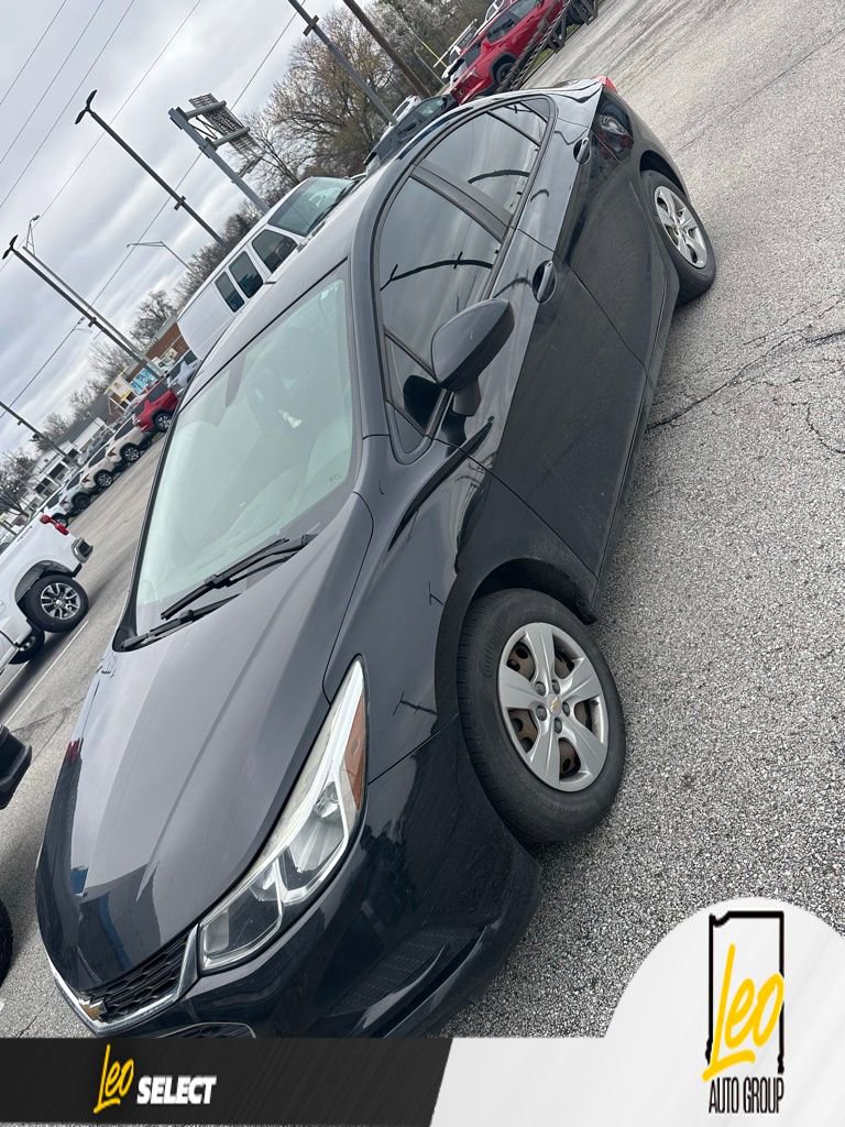 Used 2018 Chevrolet Cruze LS image 14