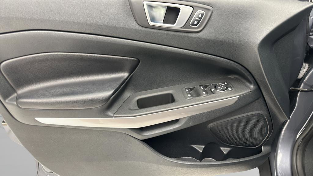 Used 2018 Ford EcoSport Titanium AWD/4WD image 11