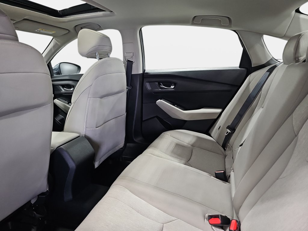 Used 2024 Honda Accord EX image 13