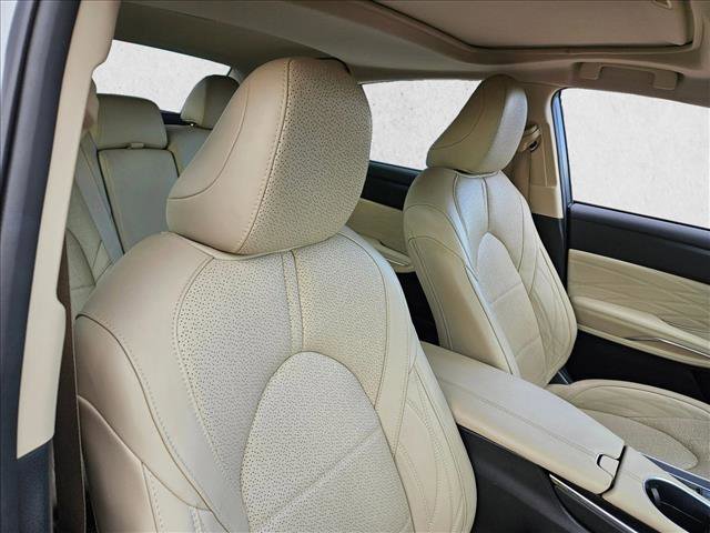 Used 2019 Toyota Avalon Limited w/ Advanced Safety Package image 22