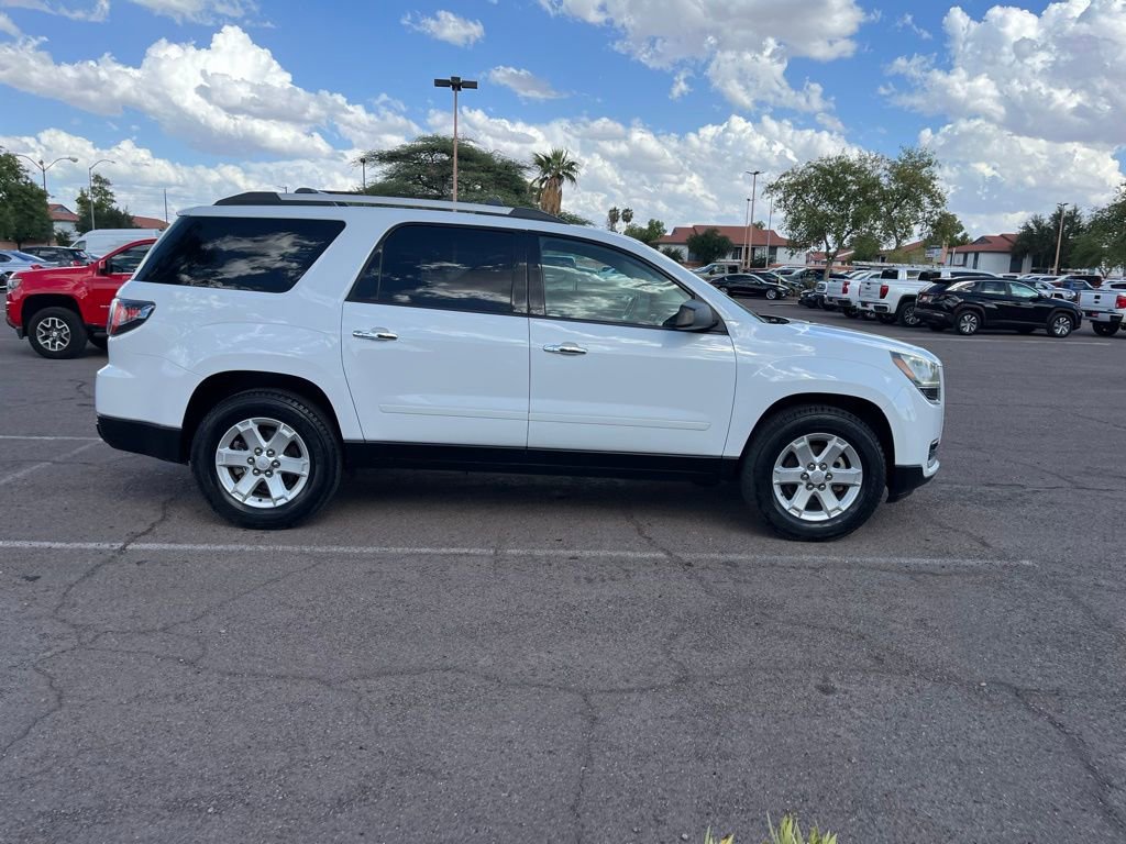 Used 2016 GMC Acadia SLE image 10