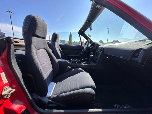 Used 1990 MAZDA MX-5 Miata RWD image 25