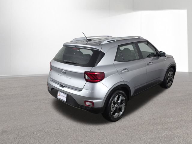 Used 2025 Hyundai Venue SEL image 41