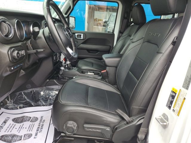 Used 2021 Jeep Wrangler Unlimited Sahara w/ Cold Weather Group AWD/4WD image 14