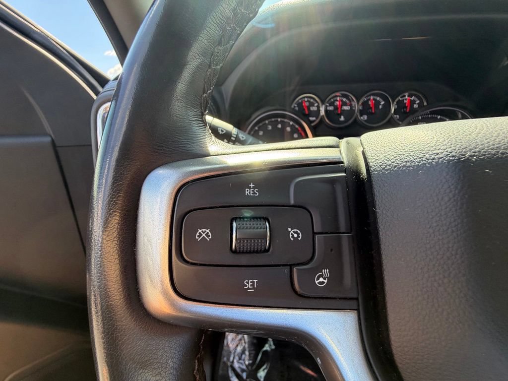 Used 2021 Chevrolet Silverado 1500 RST w/ Z71 Off-Road Package AWD/4WD image 23