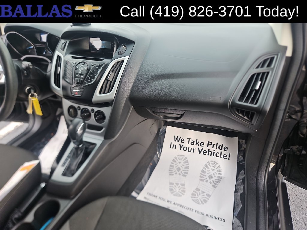 Used 2012 Ford Focus SE FWD image 24