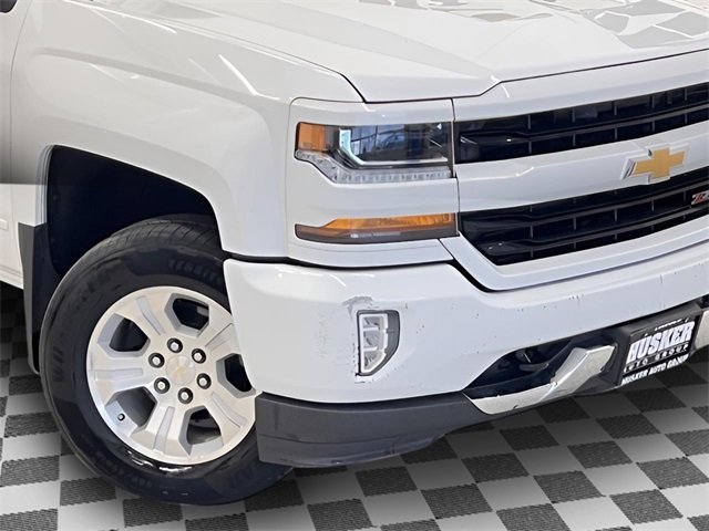 Used 2018 Chevrolet Silverado 1500 LT w/ All Star Edition image 25