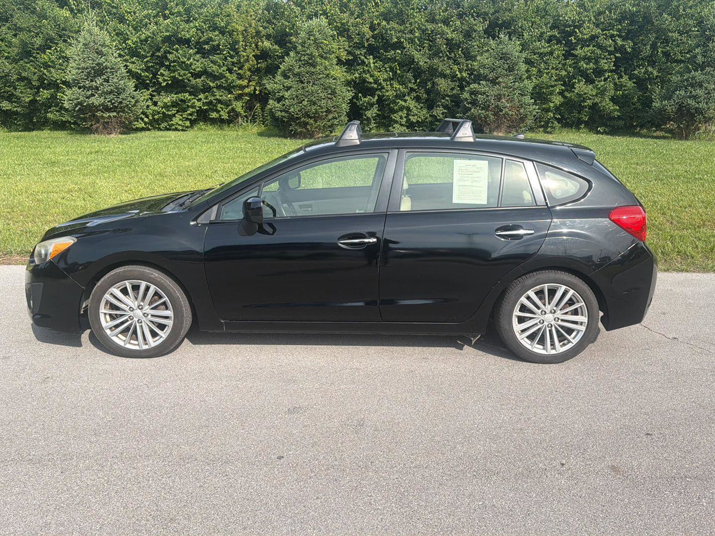 Used 2012 Subaru Impreza 2.0i Limited AWD/4WD image 8