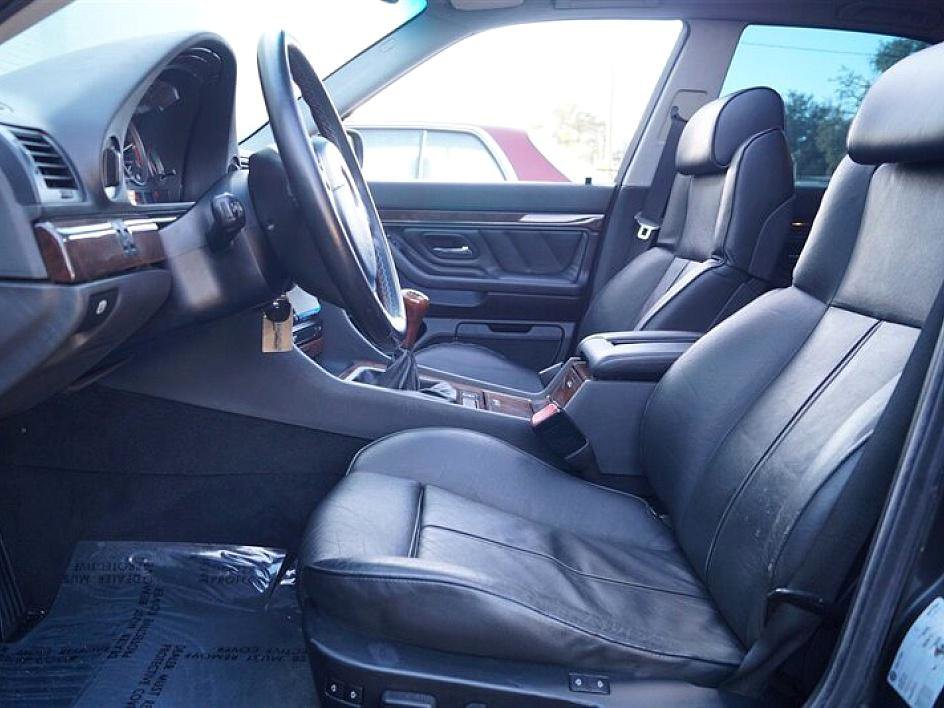 Used 1998 BMW 735i image 17