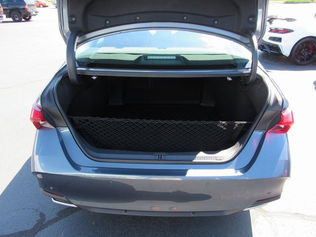 Used 2022 Toyota Avalon Limited image 26