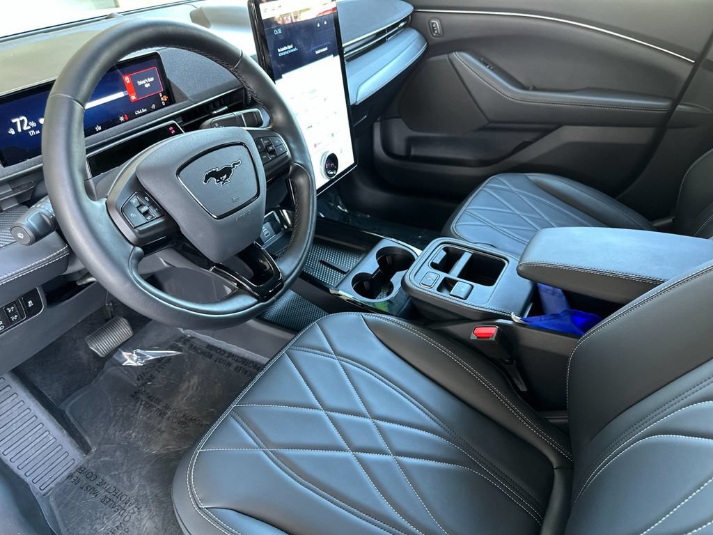 Certified 2025 Ford Mustang Mach-E Select RWD image 9