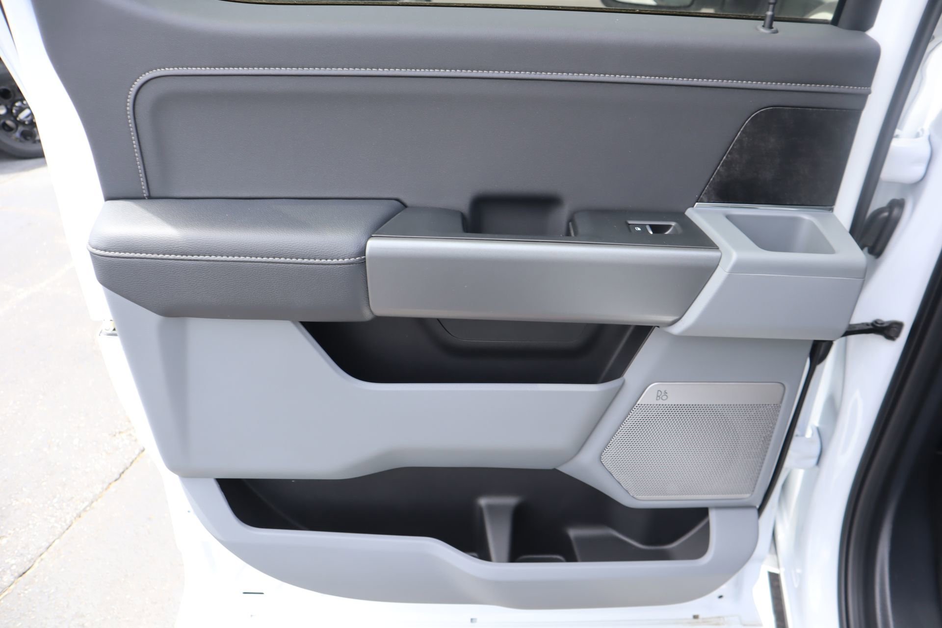 New 2026 Ford F350 King Ranch AWD/4WD image 17