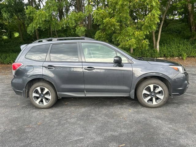 Used 2017 Subaru Forester 2.5i Premium w/ All-Weather Package AWD/4WD image 2
