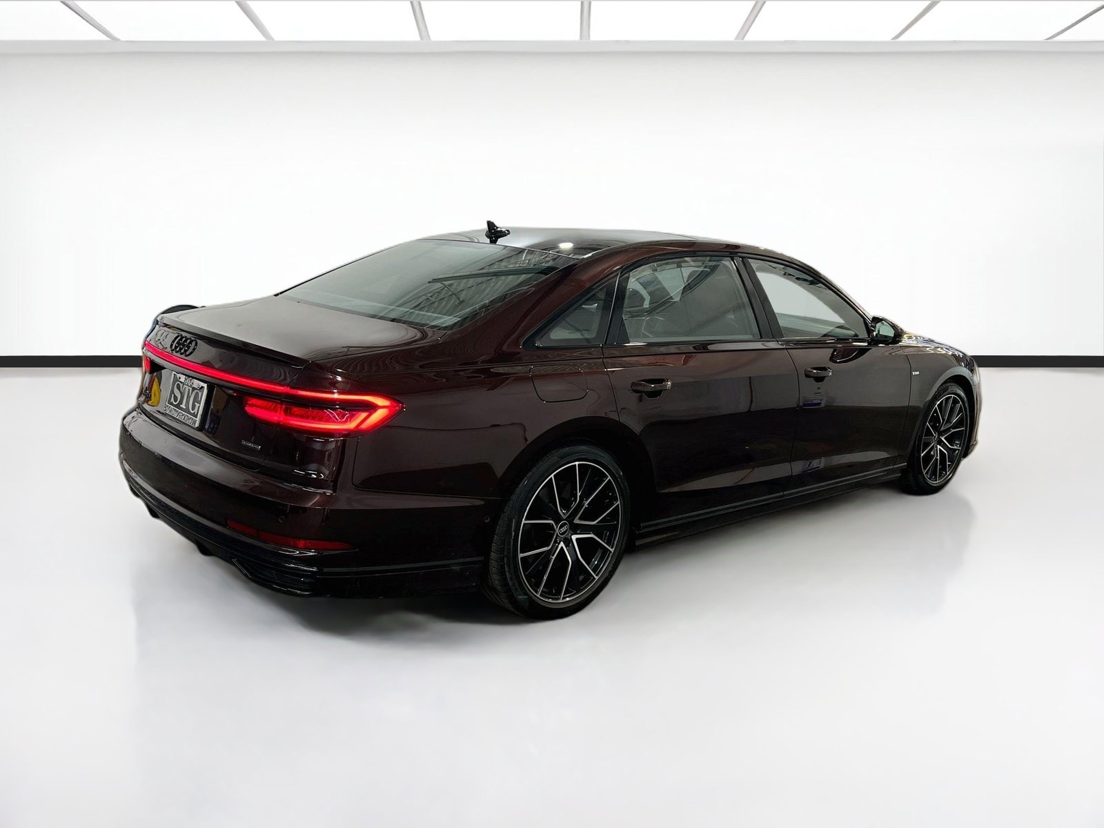 Used 2021 Audi A8 L 4.0T AWD/4WD image 4