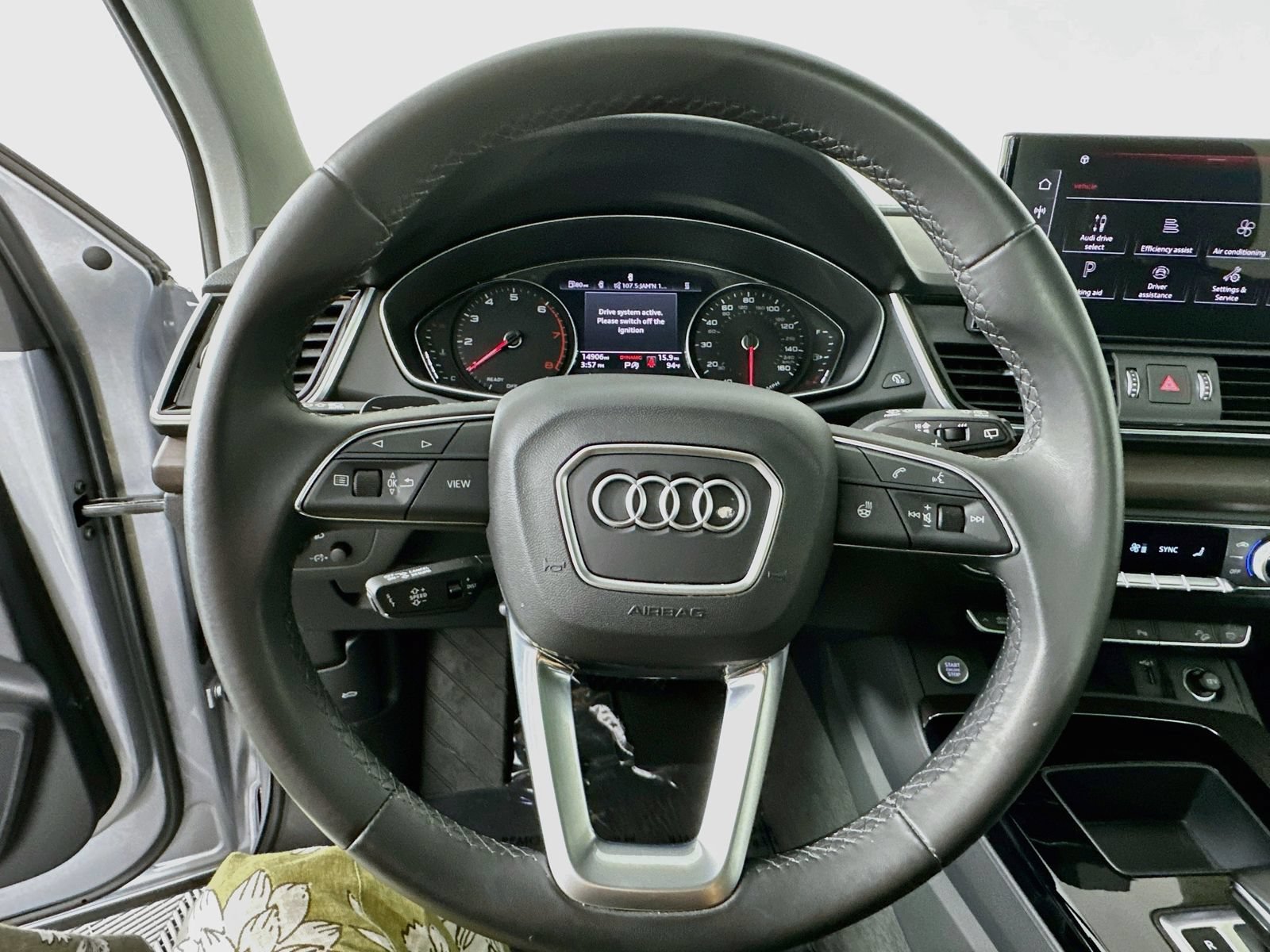 Used 2023 Audi Q5 2.0T Premium w/ Convenience Package AWD/4WD image 11
