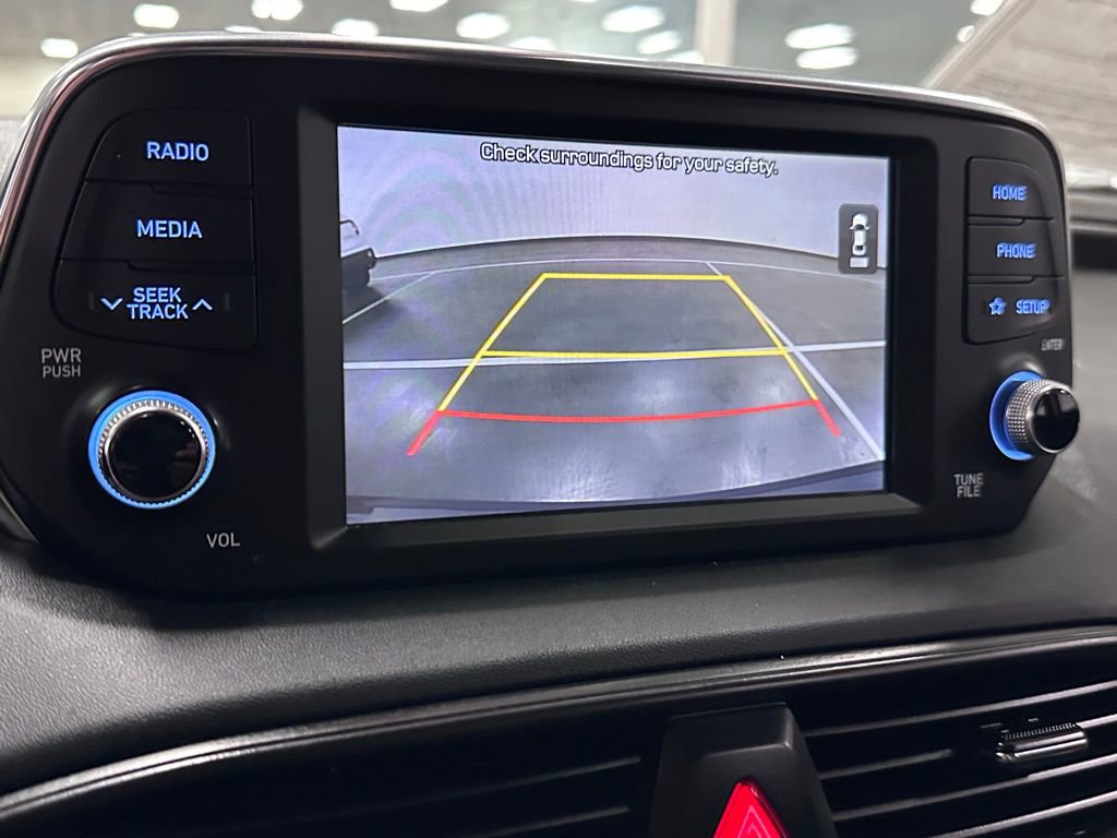 Used 2020 Hyundai Santa Fe SE image 21