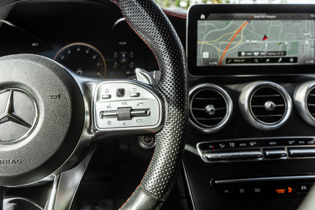 Used 2022 Mercedes-Benz GLC 43 AMG 4MATIC image 24