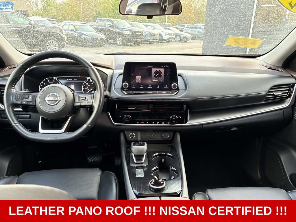 Certified 2022 Nissan Rogue SV w/ SV Premium Package AWD/4WD image 17