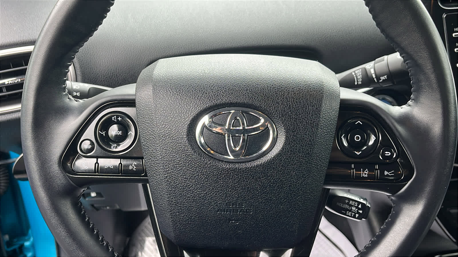 Used 2020 Toyota Prius Prime LE FWD image 11