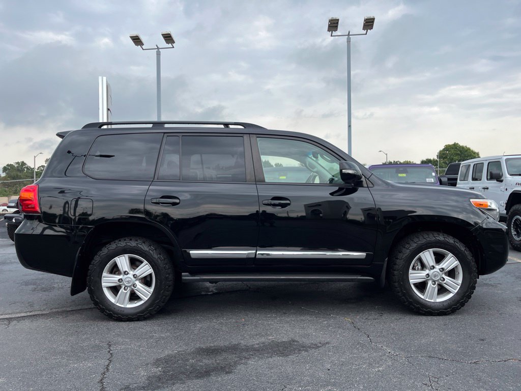 Used 2014 Toyota Land Cruiser AWD/4WD image 43