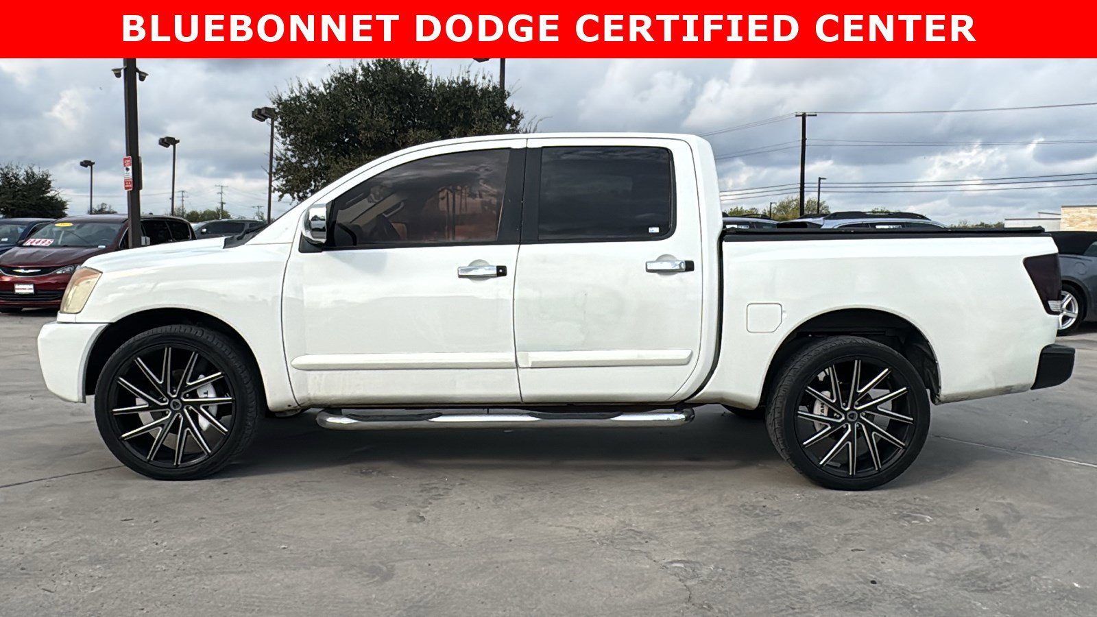 Used 2012 Nissan Titan SV image 2
